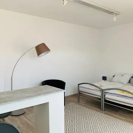 Daire Firmenapartment *